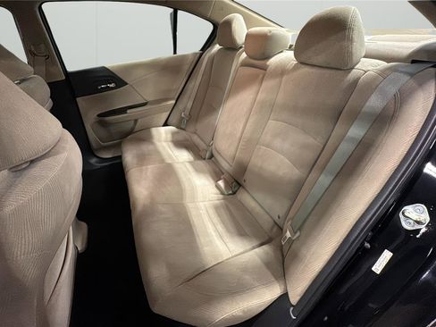 Used 2014 Honda Accord EX image 11
