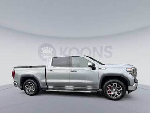 Used 2024 GMC Sierra 1500 SLT w/ SLT Premium Plus Package AWD/4WD image 8