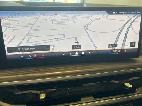 Used 2024 BMW X5 xDrive40i w/ M Sport Package image 9