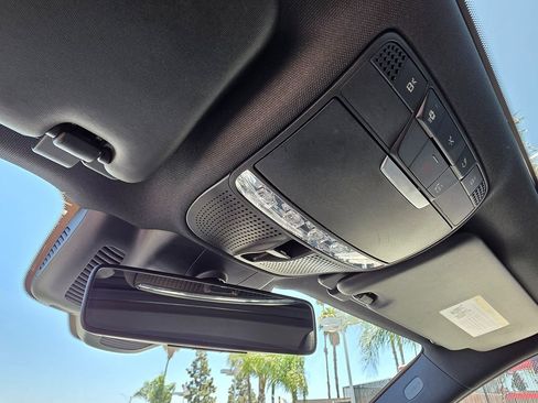 Used 2019 Mercedes-Benz E 300 image 40