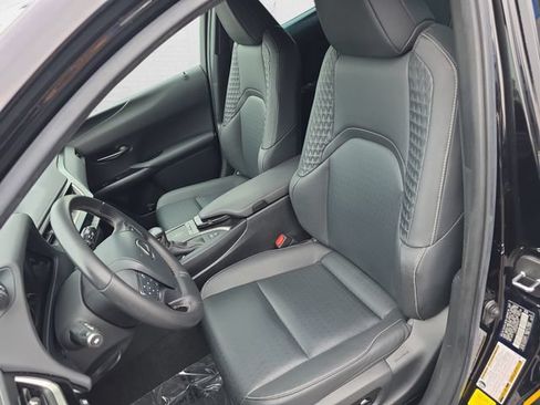 Used 2021 Lexus UX 250h w/ Accessory Package (Z1) AWD/4WD image 14