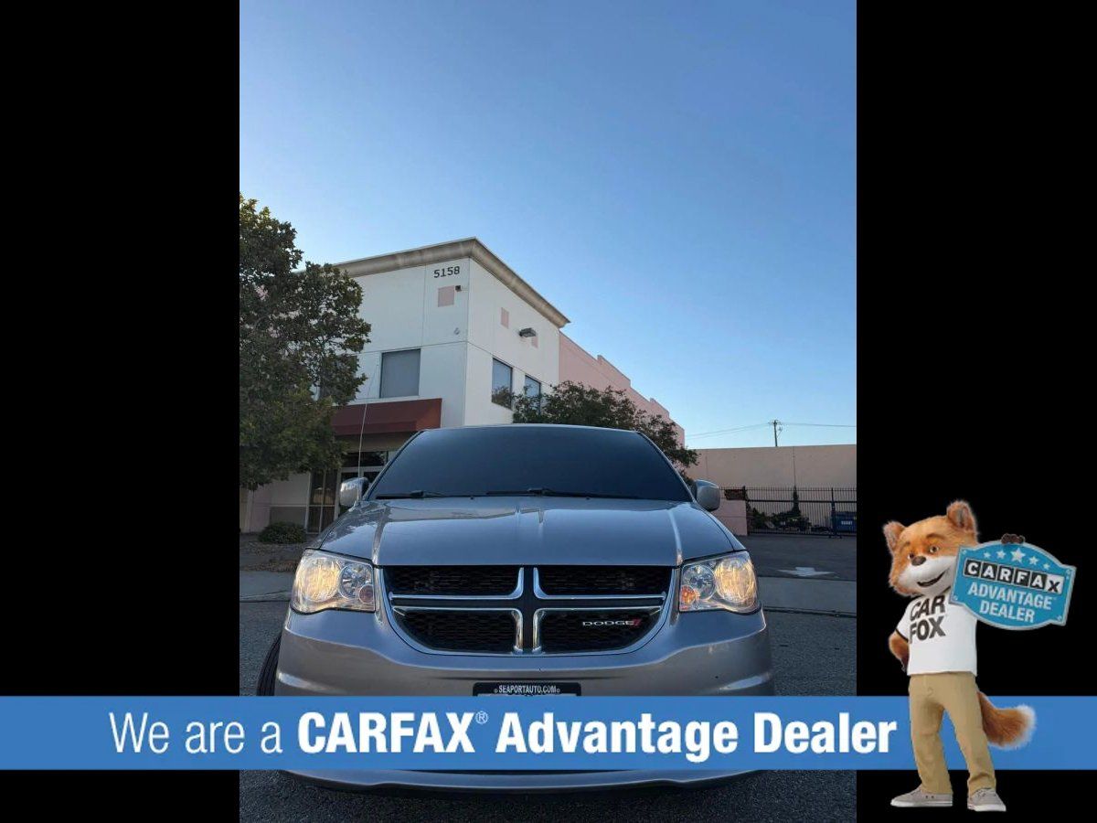 Used 2018 Dodge Grand Caravan SXT FWD image 16