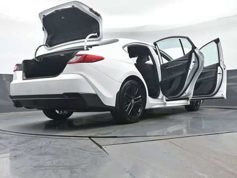 Certified 2025 Toyota Camry SE image 51