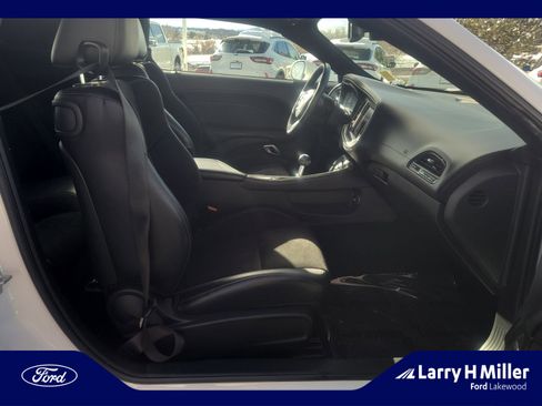 Used 2021 Dodge Challenger R/T w/ Plus Package image 19