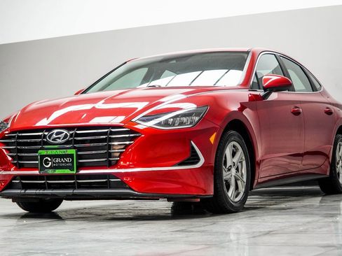 Used 2020 Hyundai Sonata SE image 8
