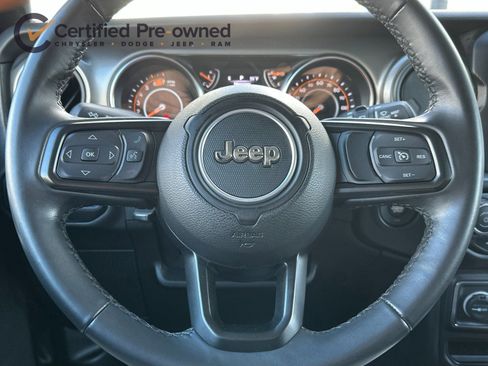 Certified 2022 Jeep Wrangler Sport S image 22