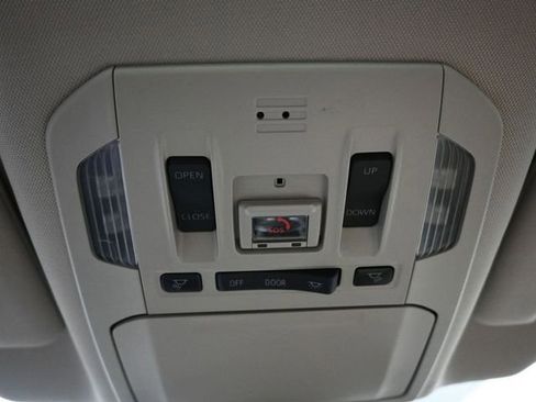 Used 2022 Toyota Highlander XLE image 20