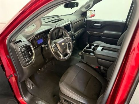 Used 2021 Chevrolet Silverado 1500 LT AWD/4WD image 15