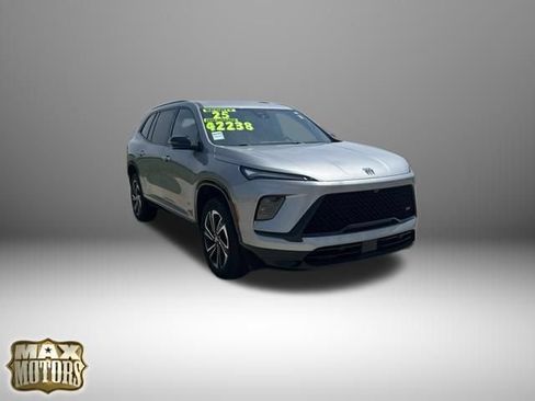Used 2025 Buick Enclave Sport Touring FWD image 14