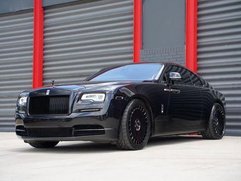 Used 2019 Rolls-Royce Wraith RWD image 8
