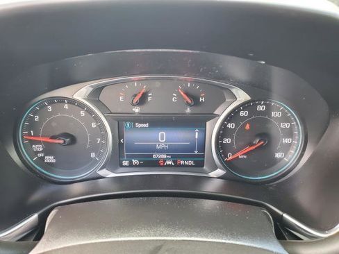 Used 2020 Chevrolet Equinox LT w/ Driver Convenience Package FWD image 9