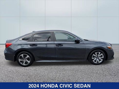 Used 2024 Honda Civic LX image 6