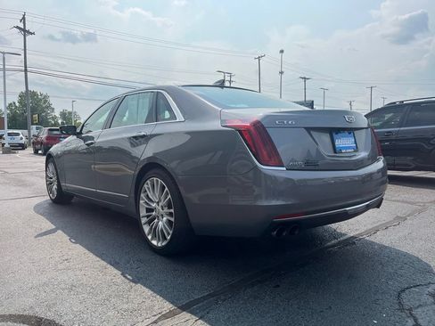 Used 2018 Cadillac CT6 Luxury w/ Active Chassis Package AWD/4WD image 6