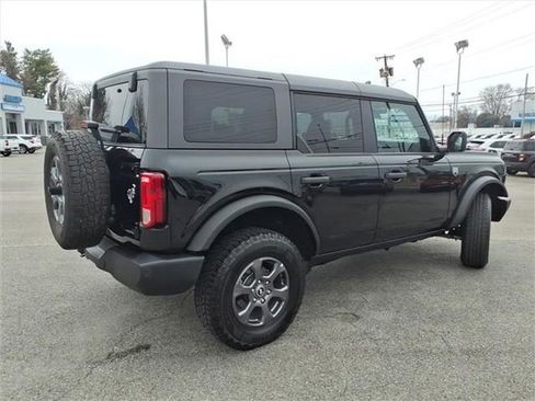 Used 2025 Ford Bronco Big Bend image 4