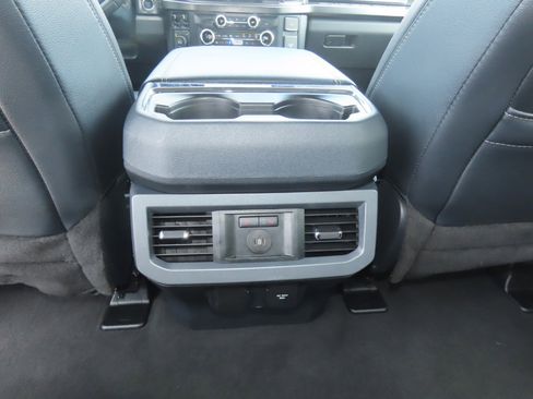 Certified 2024 Ford F250 Lariat w/ Lariat Ultimate Package AWD/4WD image 20