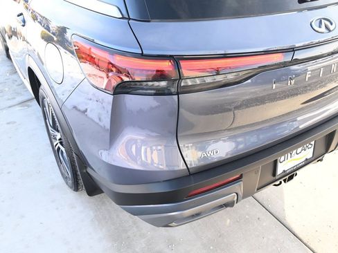 Used 2025 INFINITI QX60 Sensory image 14