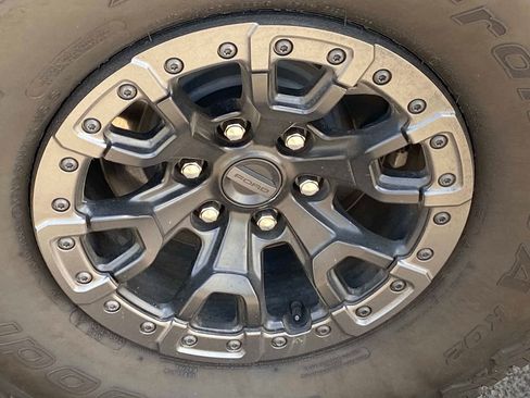 Used 2024 Ford Bronco Raptor AWD/4WD image 32