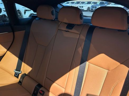 Used 2023 BMW i4 eDrive35 RWD image 32