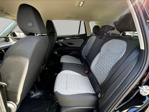 Used 2026 Volkswagen Tiguan S FWD image 20