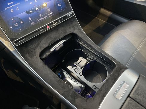 Used 2022 Mercedes-Benz C 300 Sedan image 62