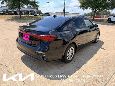 Certified 2021 Kia Forte Sedan FWD image 9
