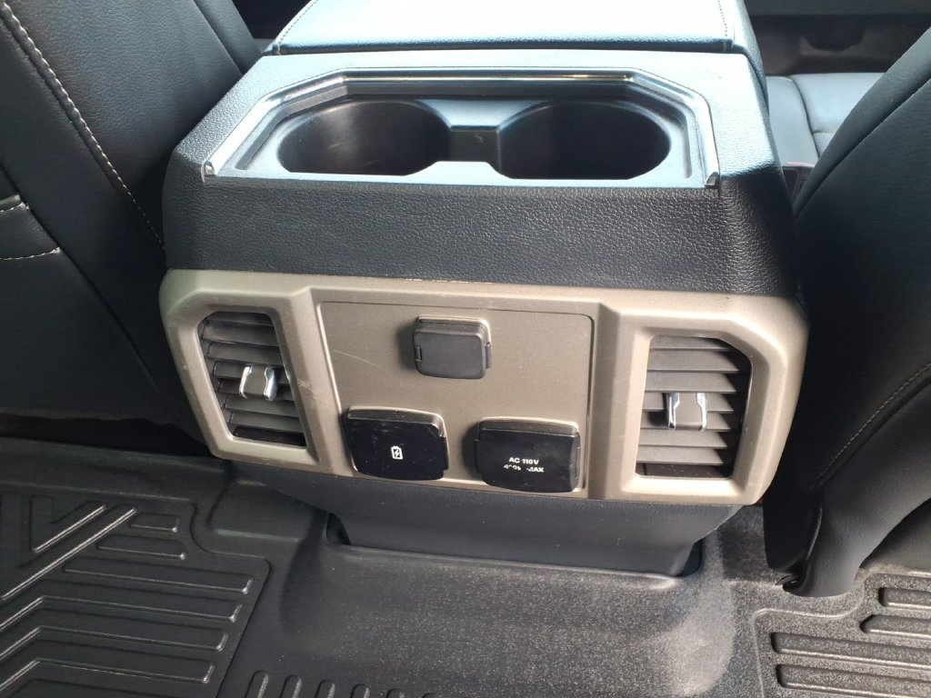Used 2022 Ford F250 Lariat w/ Tremor Off-Road Package AWD/4WD image 17