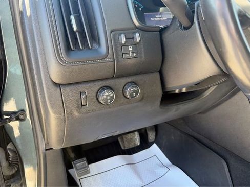 Used 2019 GMC Canyon SLT w/ Trailering Package image 17