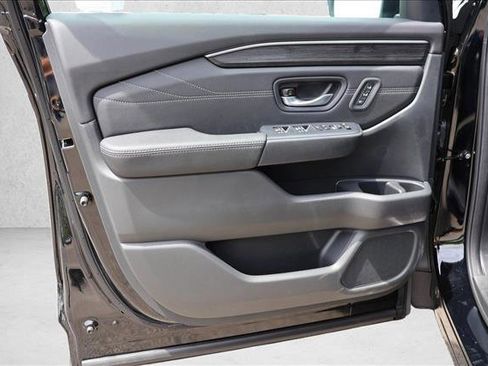 New 2026 Honda Pilot Touring image 12