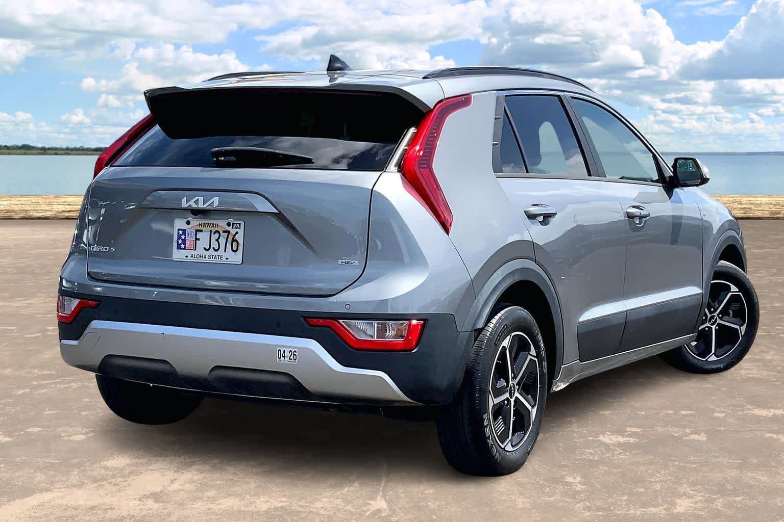 Used 2023 Kia Niro EX FWD image 22