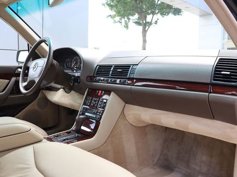 Used 1995 Mercedes-Benz S 320 S Class image 12