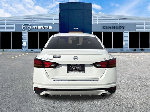 Used 2021 Nissan Altima 2.5 SL image 4