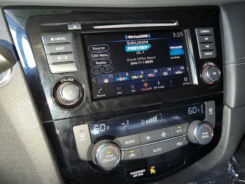 Certified 2019 Nissan Rogue SL image 17