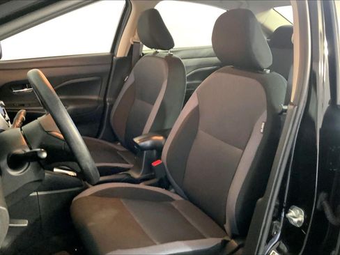 Used 2025 Nissan Versa SV FWD image 22