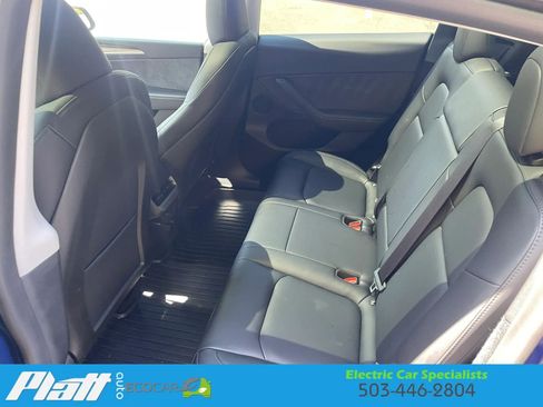 Used 2024 Tesla Model Y Long Range RWD image 44