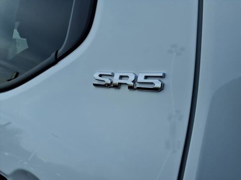 Certified 2026 Toyota Tacoma SR5 image 28