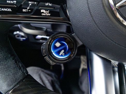 Used 2023 Mercedes-Benz EQS AMG 4MATIC image 65