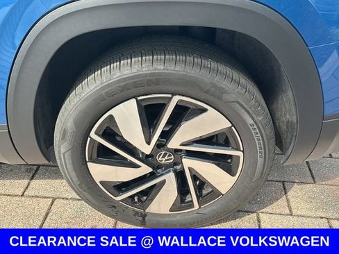 Certified 2026 Volkswagen Atlas SE FWD image 10