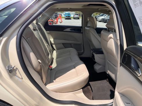 Used 2018 Lincoln MKZ Reserve w/ Climate Package AWD/4WD image 13