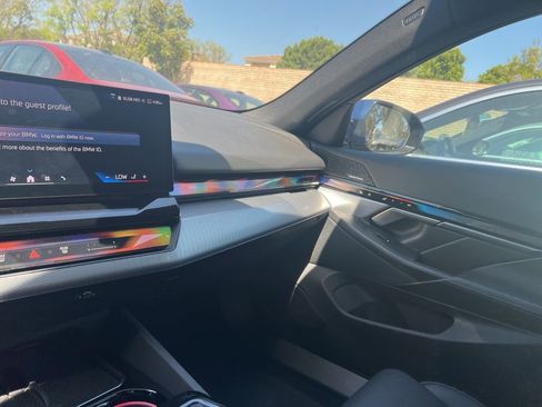 Certified 2024 BMW i5 eDrive40i w/ M Sport Package image 19