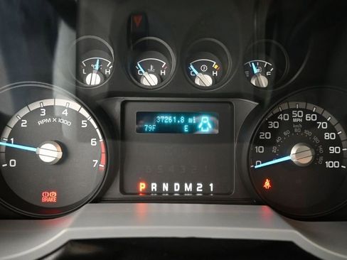 Used 2015 Ford F250 XL w/ Power Equipment Group AWD/4WD image 12