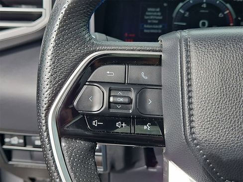 Used 2022 Toyota Tundra Platinum image 25