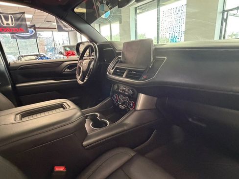 Used 2022 Chevrolet Suburban LT w/ LT Signature Plus Package AWD/4WD image 47