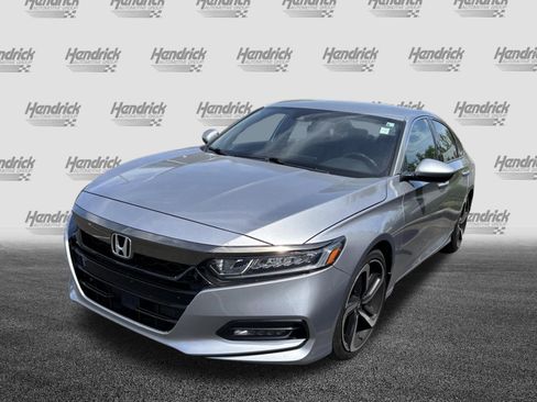 Used 2019 Honda Accord Sport image 9