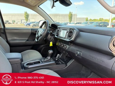 Used 2019 Toyota Tacoma SR w/ SR Convenience Package RWD image 40