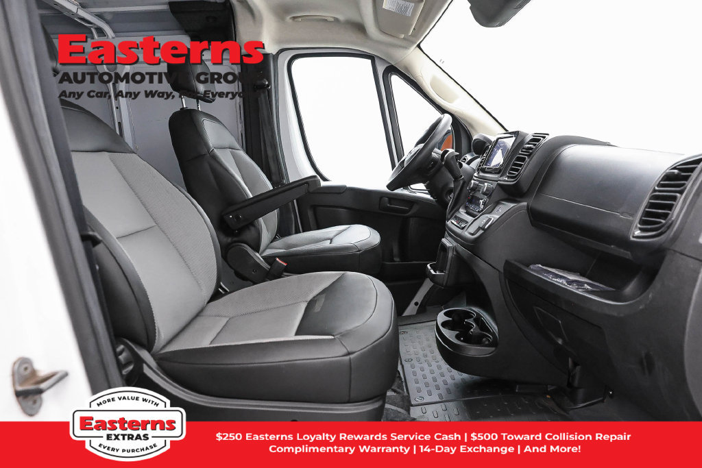 Used 2025 RAM ProMaster 2500 w/ Convenience Group FWD image 23