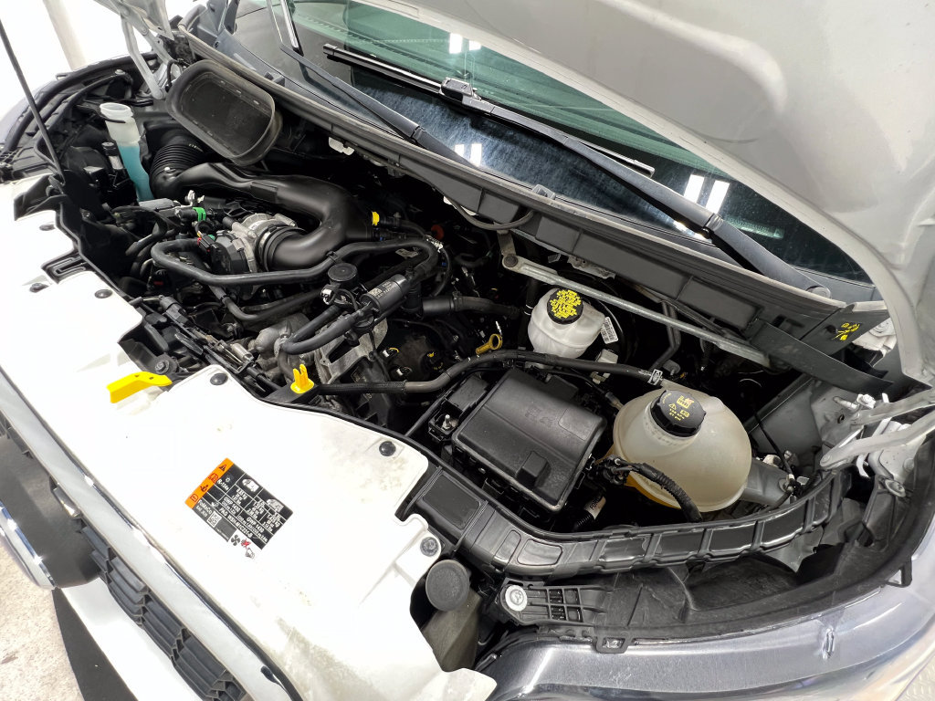 Used 2024 Ford Transit 350 XLT RWD image 29