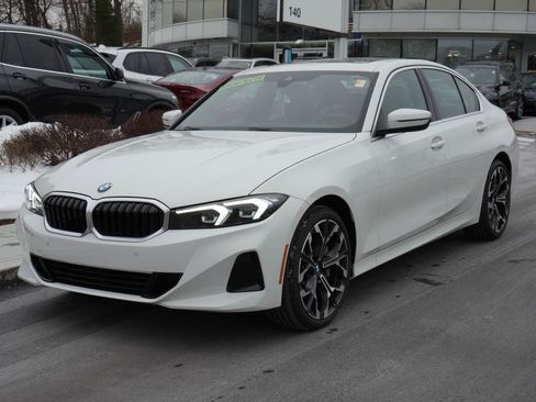 New 2025 BMW 330i xDrive 330i xDrive w/ Convenience Package image 1