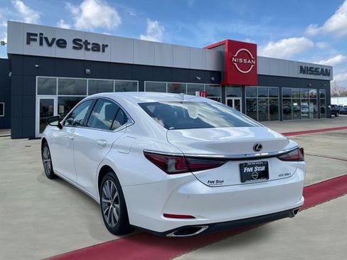 Used 2020 Lexus ES 350 w/ Premium Package FWD image 4