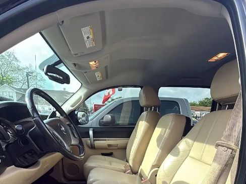 Used 2008 GMC Sierra 1500 SLE w/ South Central Value Package RWD image 14