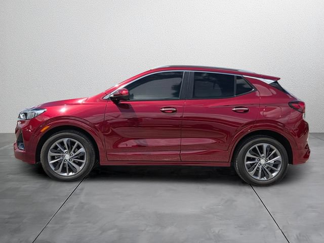 Used 2023 Buick Encore GX Select w/ Sport Touring Package FWD image 2